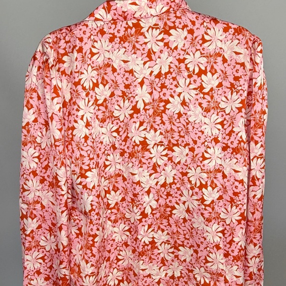 ECLAIR - Floral Button Down Blouse with Tie Waist - Picture 2 of 9